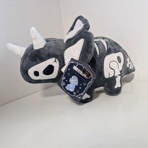 ULTRA RARE LTD ED BELLZI FOSSILIZED GLOW IN THE DARK SERI TRICERITOPS - GLOWS!